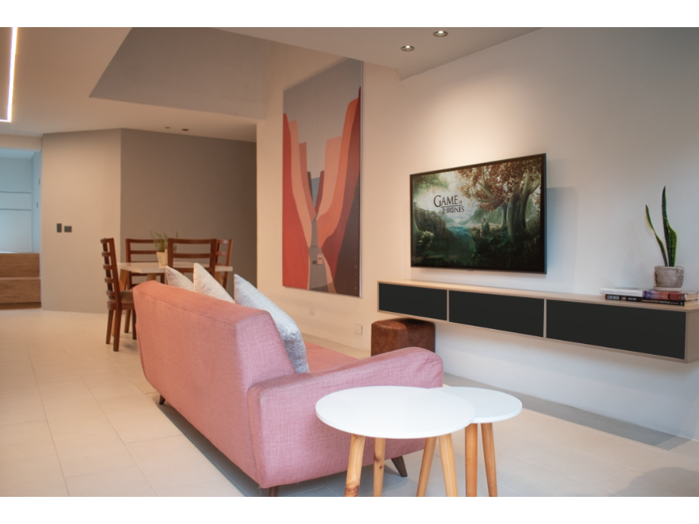 INVIERTE EN ESTA LINDA CASA CON PERMISO DE RENTAS CORTAS — foto 2
