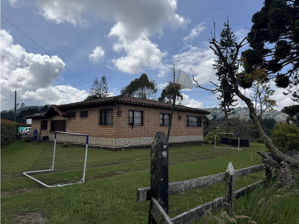 Casa cerca al Alto de Palmas y Santa Elena — foto 5