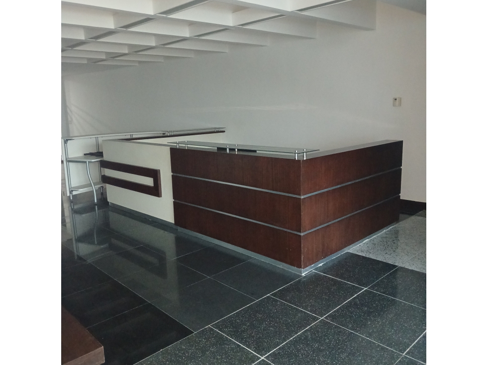 Hermosas y Amplias Oficinas - Torre de las Américas