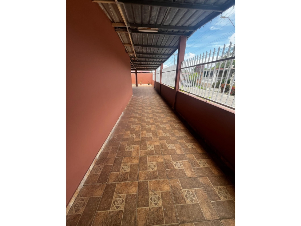 AMPLIA CASA CERCADA EN LOS ROSALES - VISTA ALEGRE 3R| 2B| 2P — foto 5