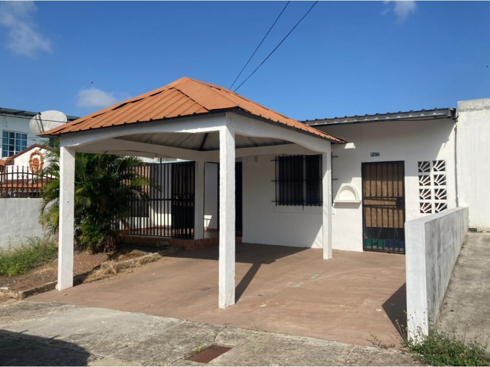 ALQUILO O VENDO CASA EN ARRAIJAN CABECERA LA ESTANCIA