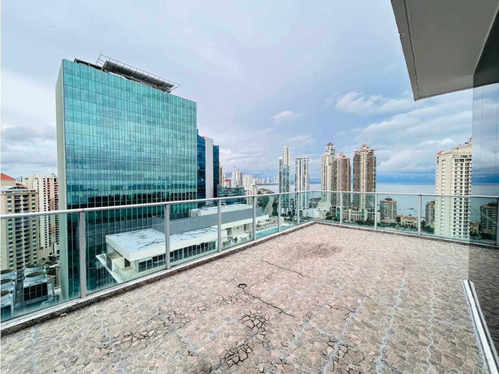 Hermoso Penthouse de dos niveles PH Pacific Sea