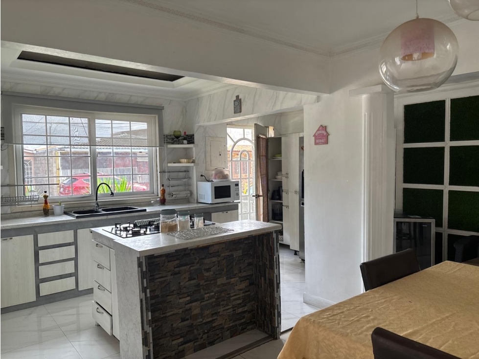 CASA EN VENTA EN VILLAS DEL MEDITERRANEO DON BOSCO REMODELADA — foto 2