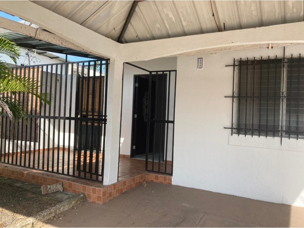 ALQUILO O VENDO CASA EN ARRAIJAN CABECERA LA ESTANCIA — foto 2