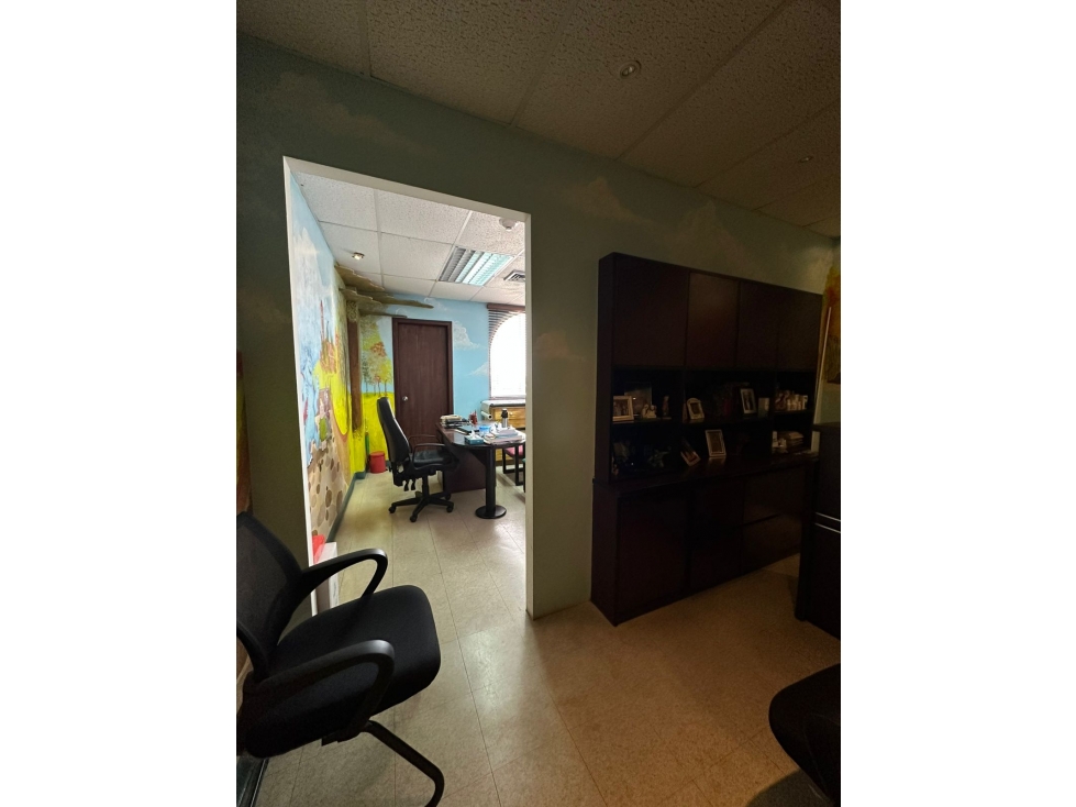 Consultorio en venta San Judas Tadeo - 2