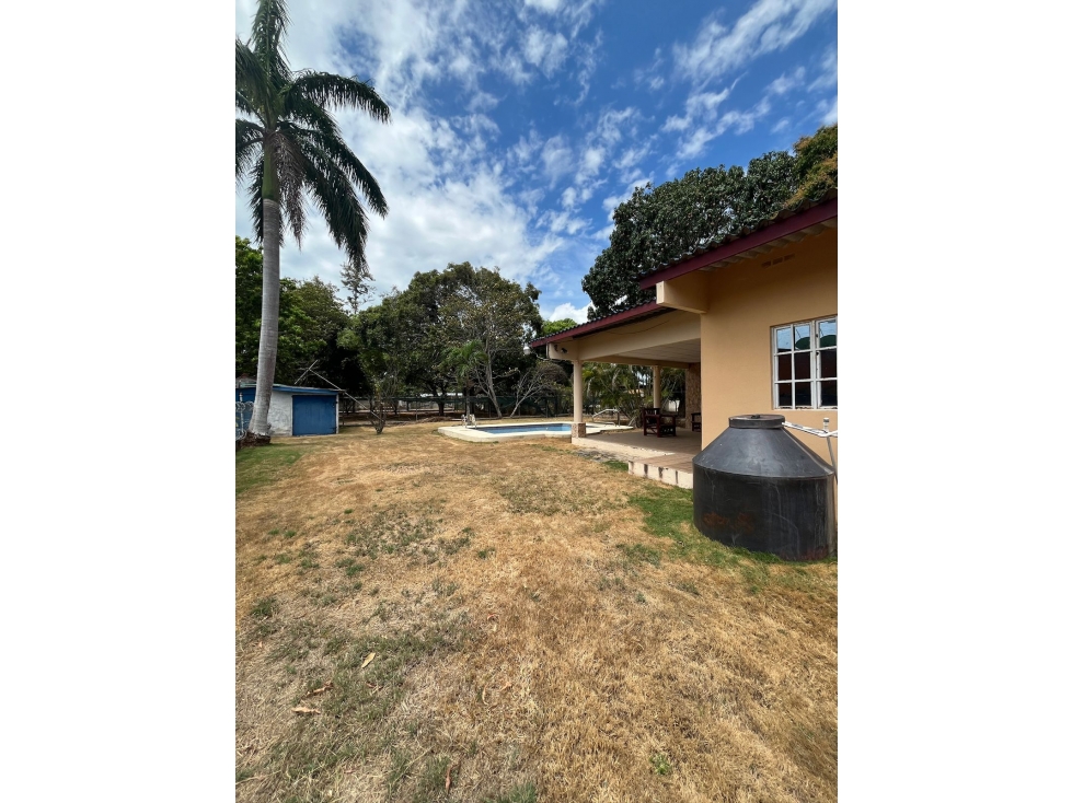 Casa en venta con piscina en Nueva Gorgona NISAL — foto 3