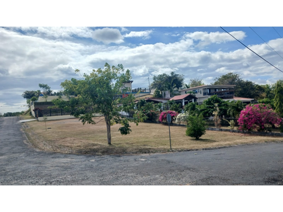 TERRENO EN RESIDENCIAL PRIVADO - LAS UVAS SAN CARLOS (ESQUINA) — foto 4
