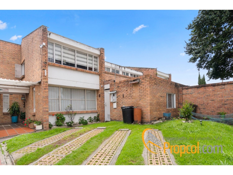 CASA EN VENTA, NIZA, BOGOTA