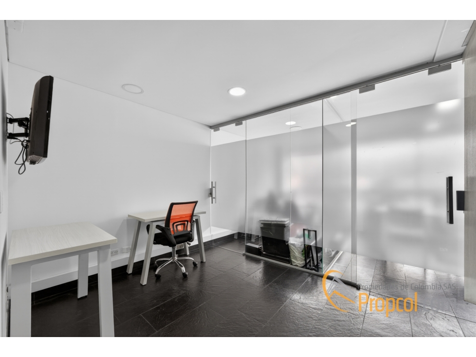 VENTA - OFICINA - SANTA BARBARA