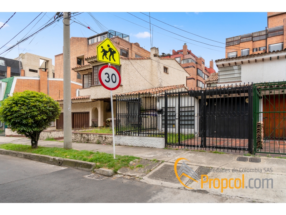 Se Vende Casa en Santa Barbara, Bogotá