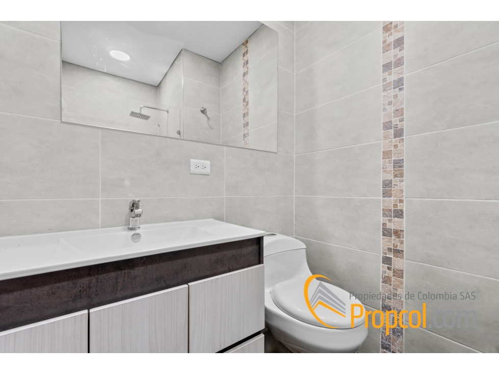 ARRIENDO EXCELENTE CASA REMODELADA RECREO DE LOS FRAILES — foto 5