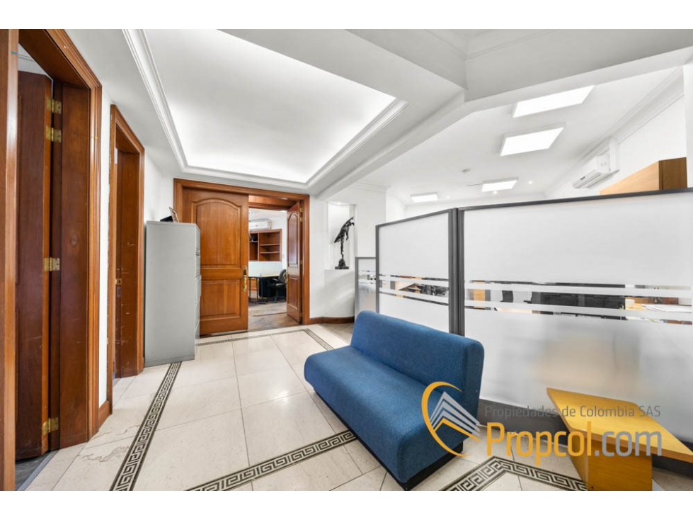 ARRIENDO EXCELENTE OF PARQUE 93 - 4