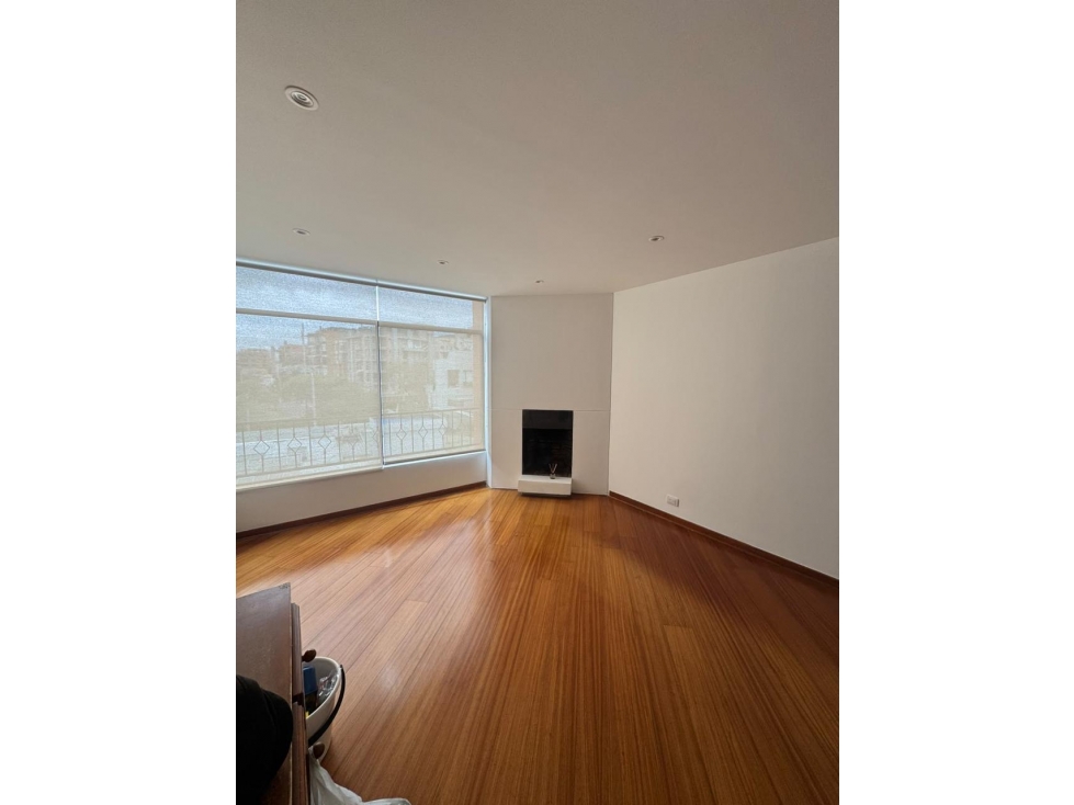 RENTA - APARTAMENTO - SAN PATRICIO
