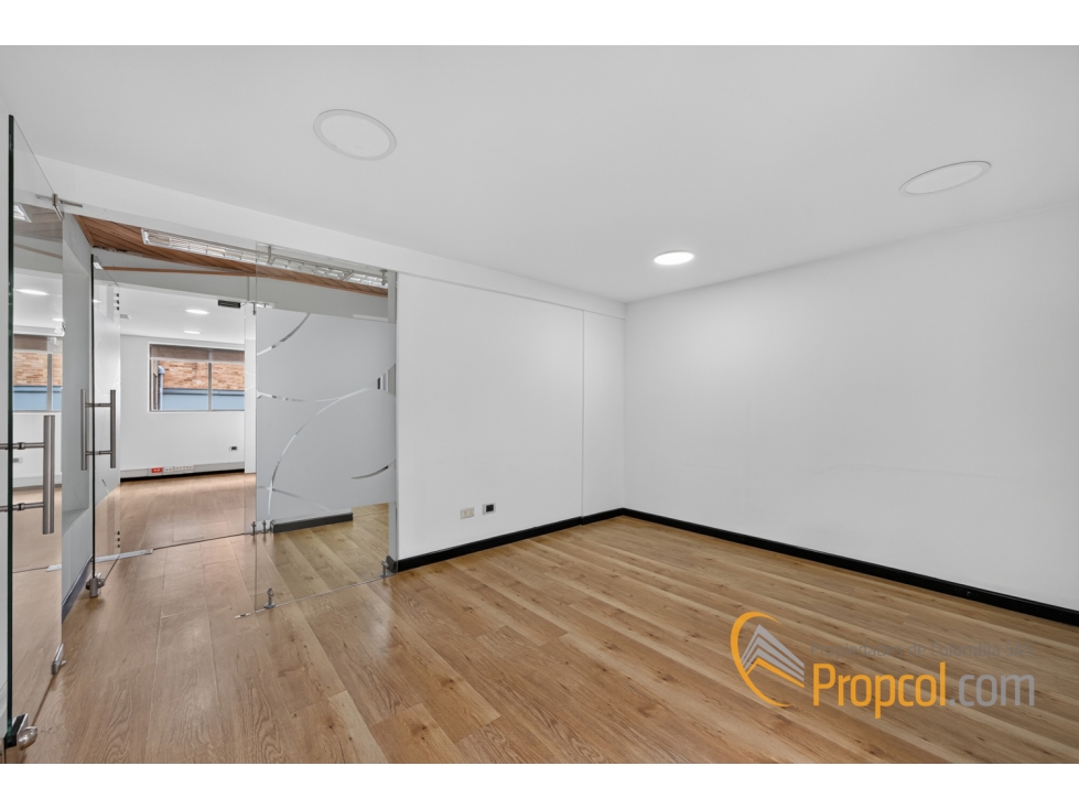 VENTA- OFICINA - SAN PATRICIO — foto 3