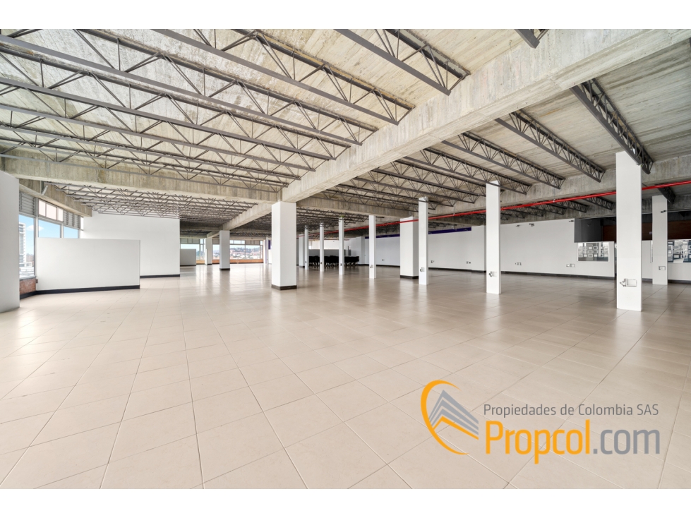 RENTA - OFICINA - FLORESTA OUTLET - LA FLORESTA
