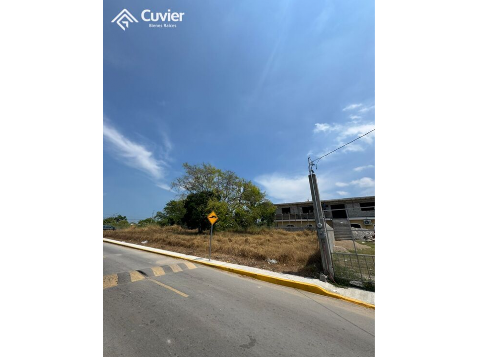 TV2868-CP TERRENO EN VENTA, FRACC. LAGUNA DE MIRALTA - 1