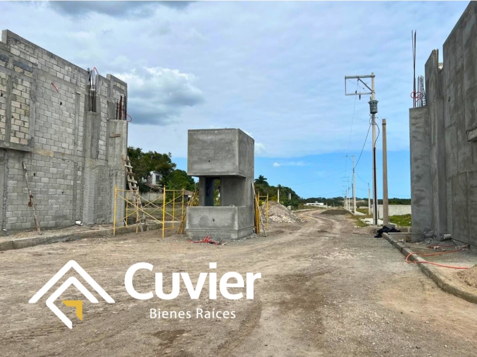 TV2579-DE TERRENO EN VENTA, FRACC. JARDÍNES DE MIRAMAR - 5