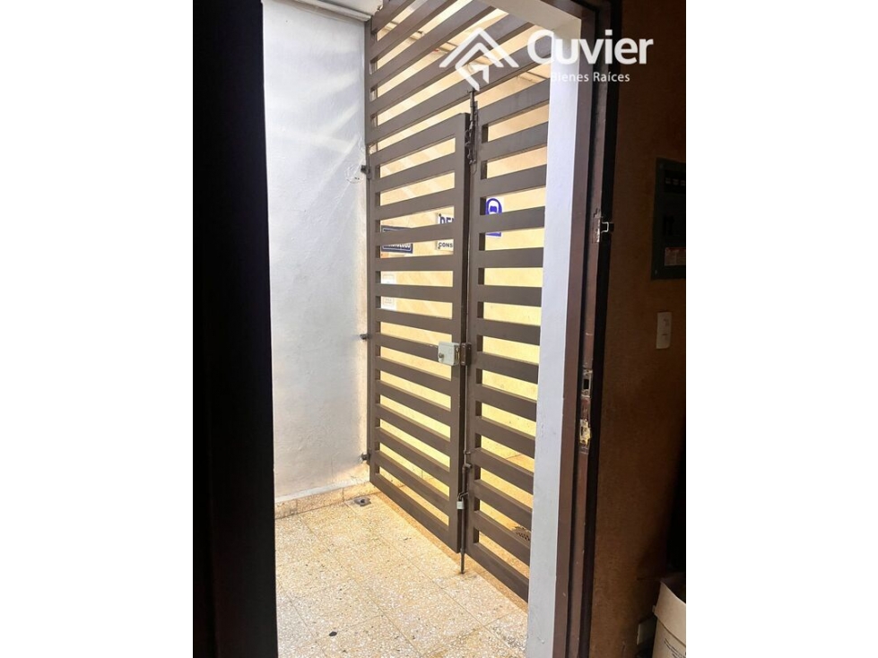 LV2768-CD LOCAL EN VENTA, COL. ZONA CENTRO TAMPICO - 2