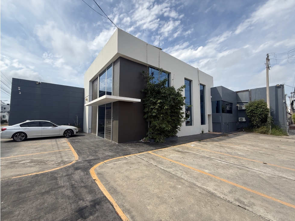 ER2557-DE EDIFICIO EN RENTA, COL. PETROLERA - 3
