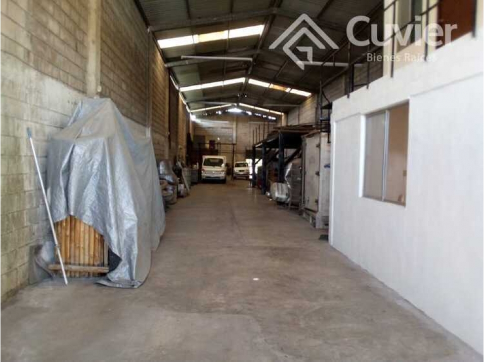 BV2679-FR BODEGA EN VENTA, COL. SANTA ELENA - 2