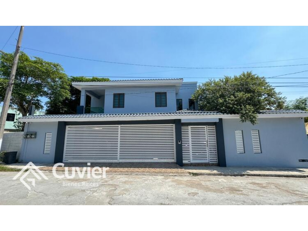 CV2175-VG CASA EN VENTA, COL. JARDINES DE CHAMPAYAN
