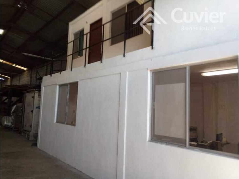 BV2679-FR BODEGA EN VENTA, COL. SANTA ELENA - 4