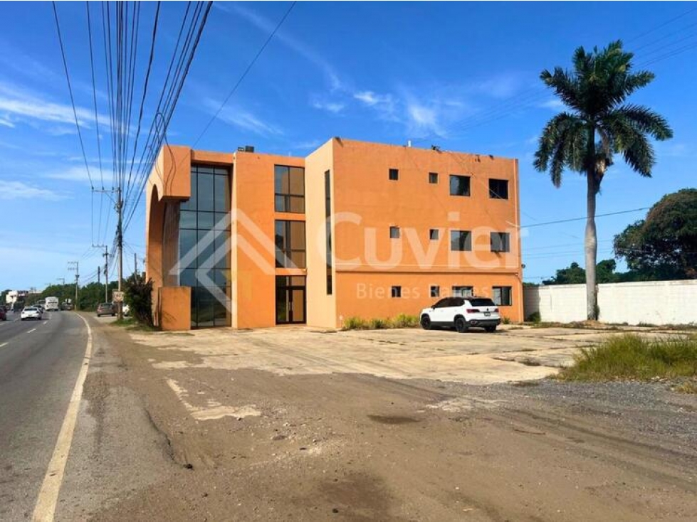 ER2497-DE EDIFICIO EN RENTA POR NIVEL, ZONA INDUSTRIAL - 2
