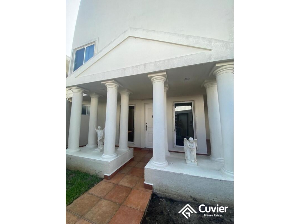 CV2796-VG CASA EN VENTA, FRACC. VILLAVERA — foto 2