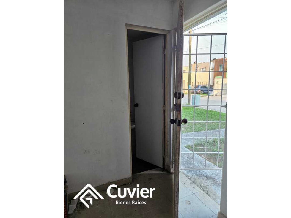 CV2511-CA CASA EN VENTA, COL. JARDINES DE ARBOLEDAS - 2