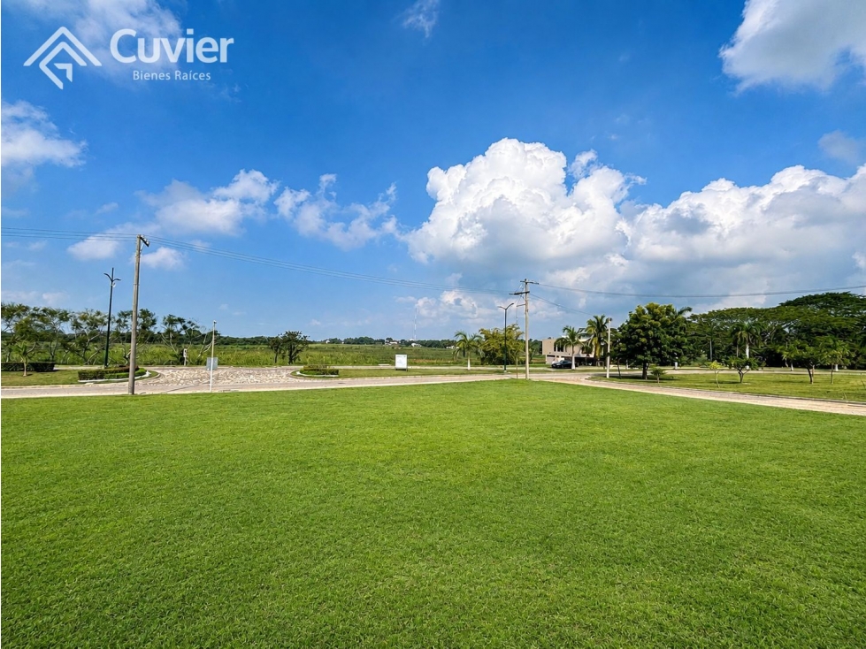 TV2838-RS TERRENO EN VENTA, FRACC. LAGUNAS DE MIRALTA