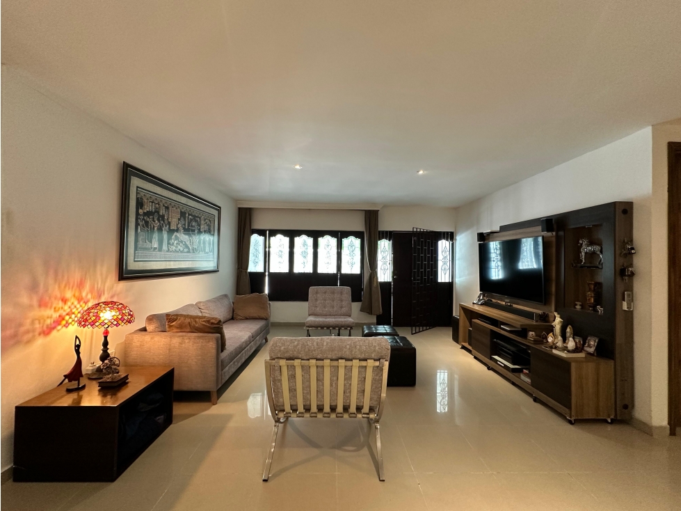 VENDO CASA FRENTE AL PARQUE EL SAGRADO CORAZÓN, BARRANQUILLA — foto 3