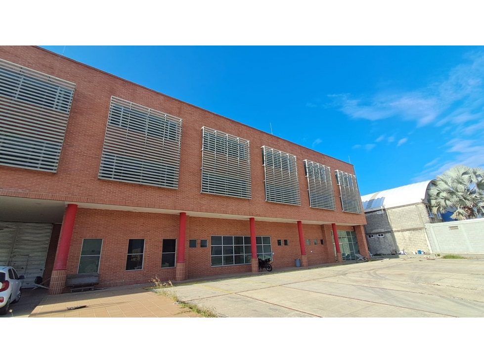 ARRIENDO BODEGA JUAN MINA, BARRANQUILLA - 1