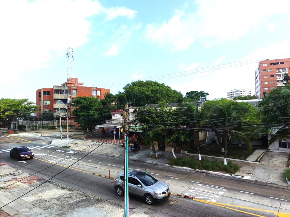 SE VENDE APARTAMENTO EN CIUDAD JARDIN, BARRANQUILLA.