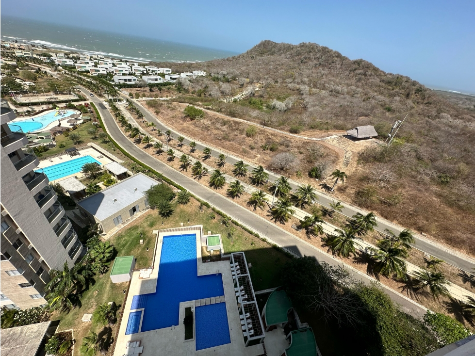 VENTA DE APARTAMENTO EN AGUAMARINA BEACH RESORT - 1
