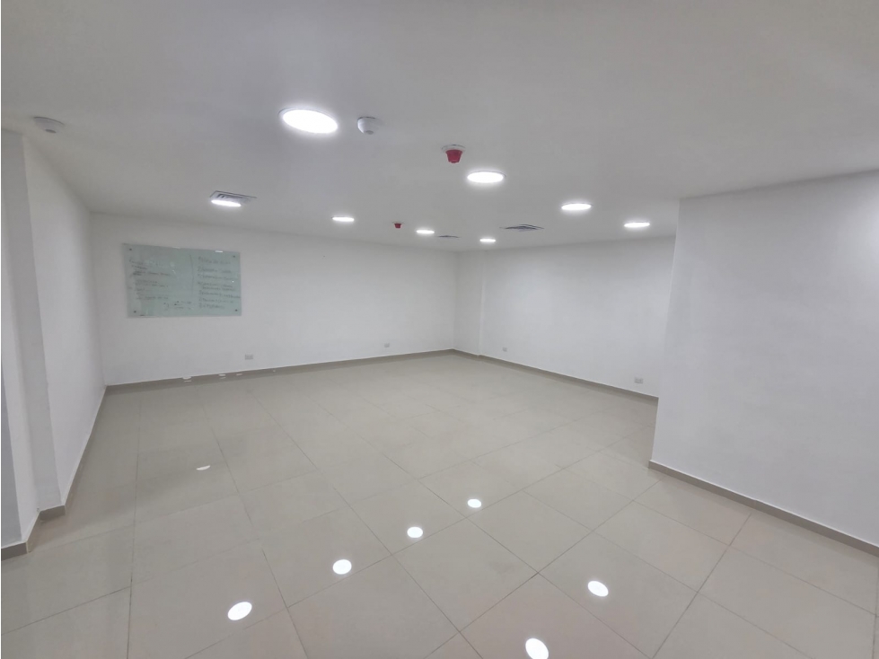 ARRIENDO LOCAL EN VILLA COUNTRY, BARRANQUILLA — foto 4
