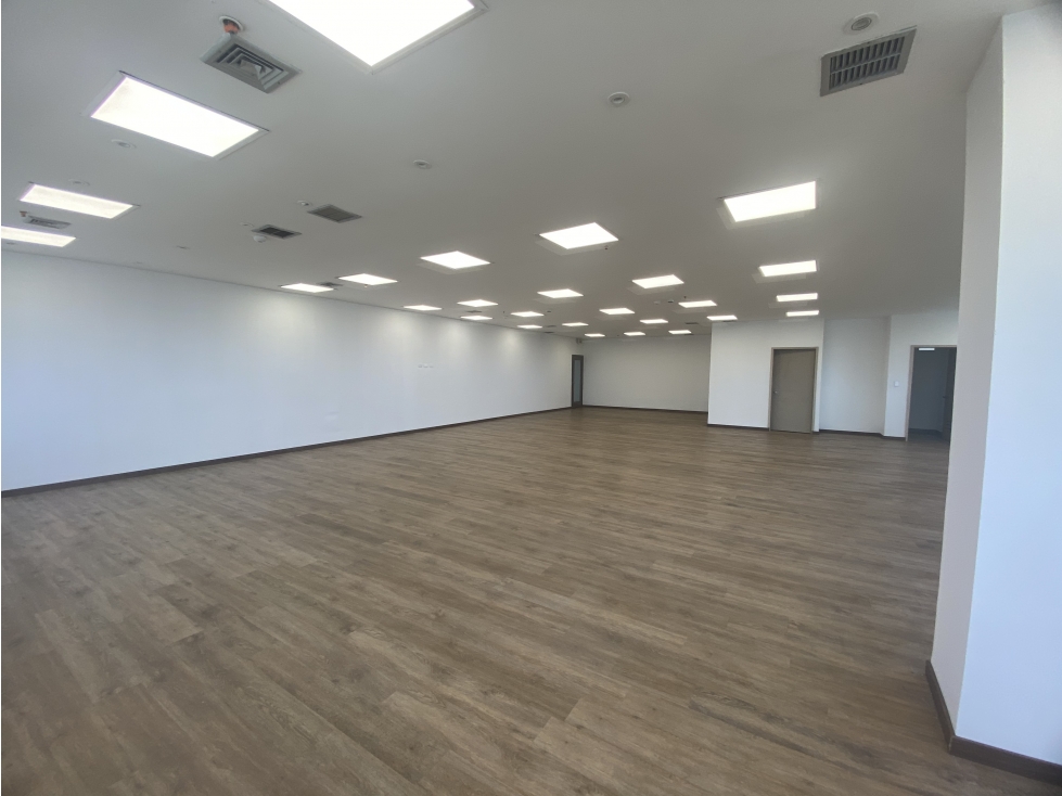 ARRIENDO OFICINA BUENAVISTA BC EMPRESARIAL - 1