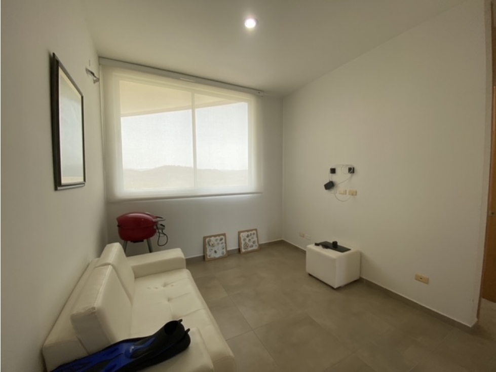 VENDO APARTAMENTO EN AGUAMARINA BEACH RESORT - 5