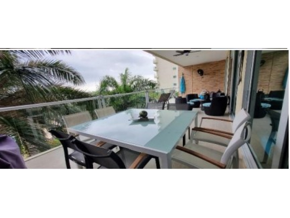 VENDO APARTAMENTO AMOBLADO EN AGUAMARINA BEACH RESORT