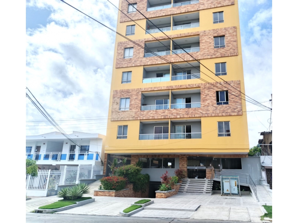 SE VENDE APARTAMENTO EN CIUDAD JARDIN, BARRANQUILLA.