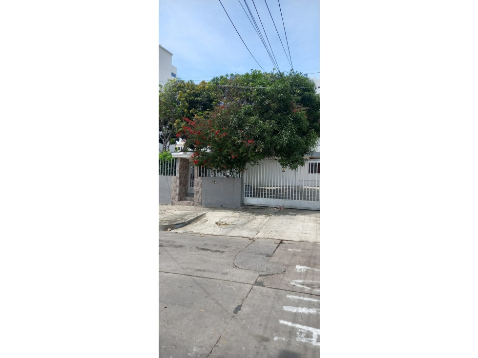 VENDO EDIFICIO EN CIUDAD JARDIN BARRANQUILLA - 3