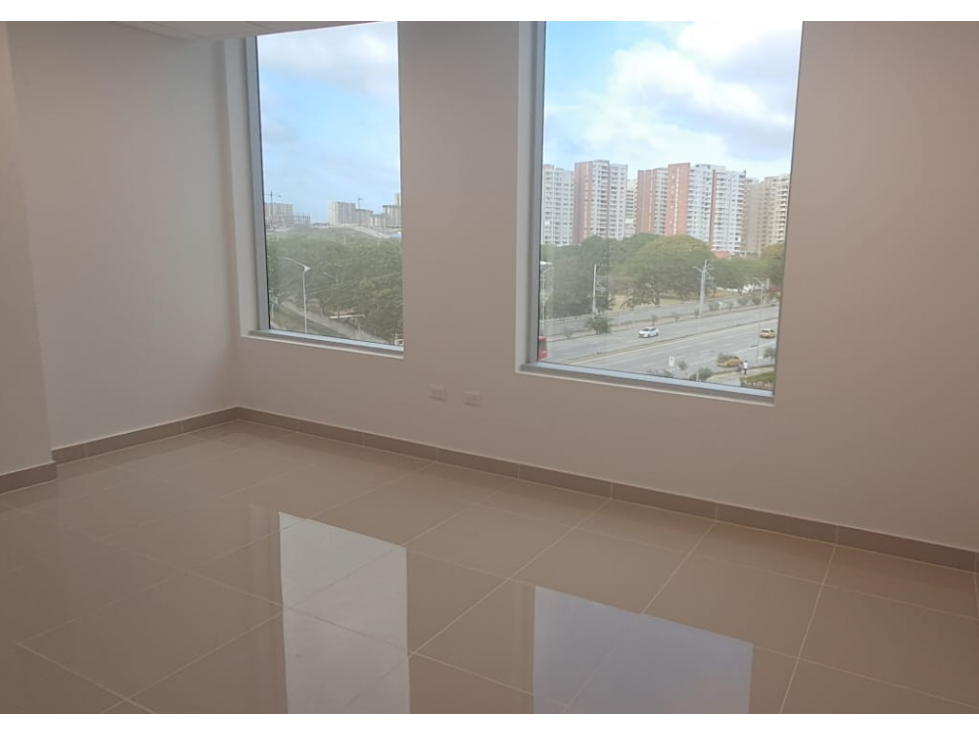 SE VENDE CONSULTORIO/OFICINA EN BARRANQUILLA - 1