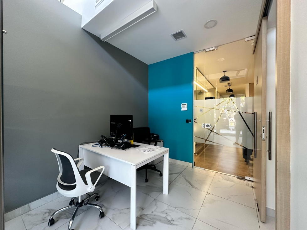 VENDO OFICINA/LOCAL COMERCIAL EN EL COUNTRY, BARRANQUILLA — foto 4