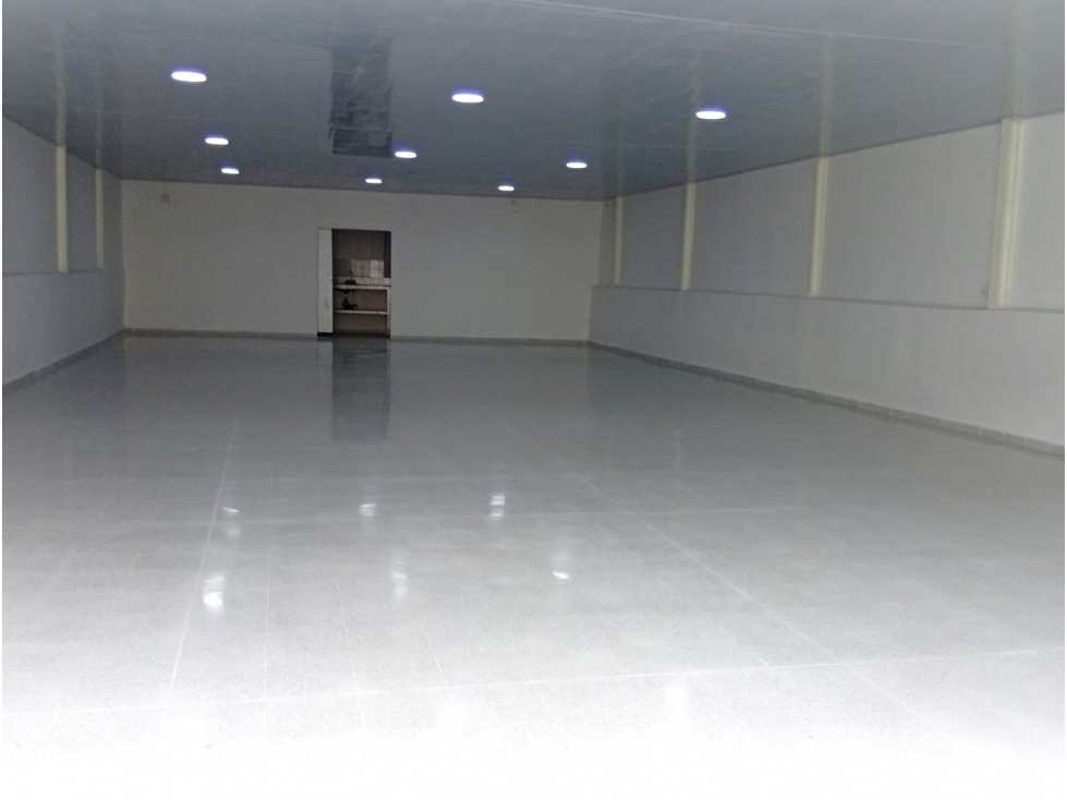SE ARRIENDA LOCAL COMERCIAL PARA ESTRENAR, LOS ANDES, BARRANQUILLA. — foto 3