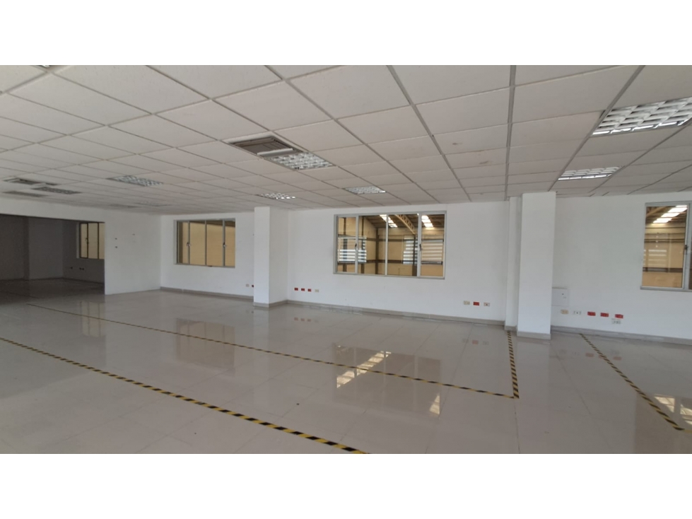 ARRIENDO BODEGA JUAN MINA, BARRANQUILLA - 5