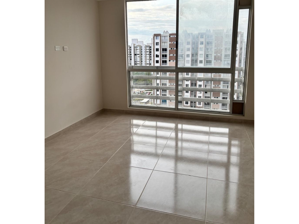 SE ARRIENDA APARTAMENTO PARA ESTRENAR EN CIUDAD MALLORQUIN — foto 3