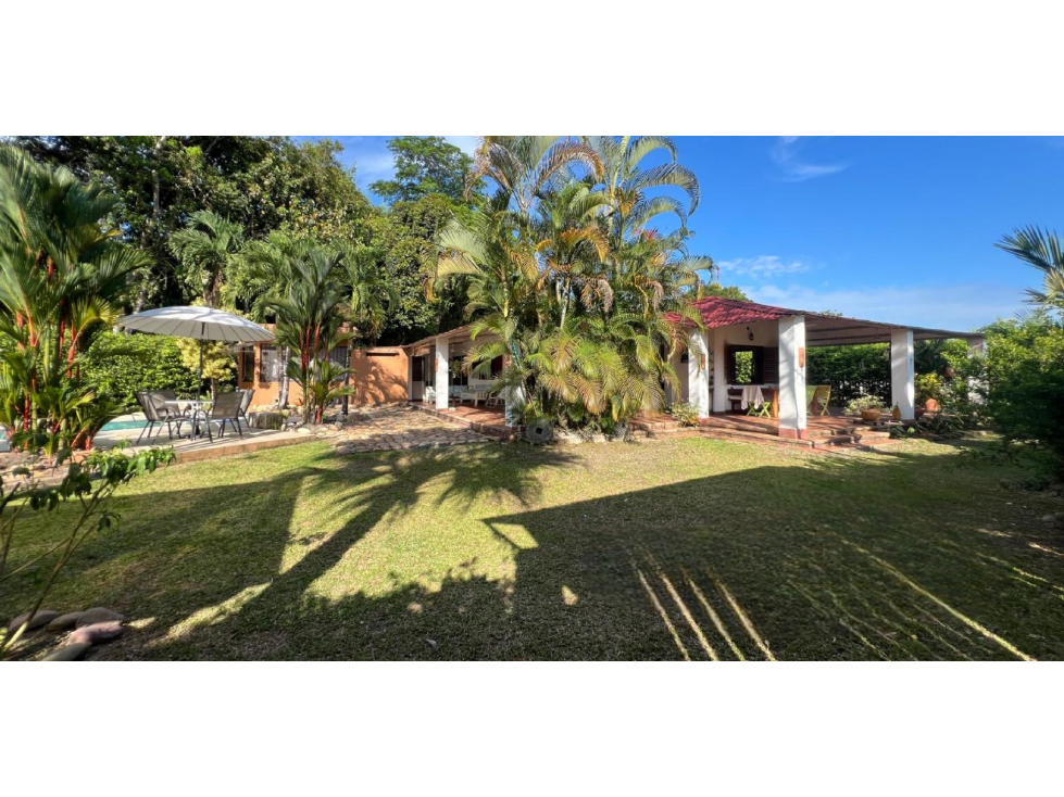 VILLAVICENCIOCASA EN VENTA EN CONJUNTO CERRADO CONDOMINIO BALMORAL
