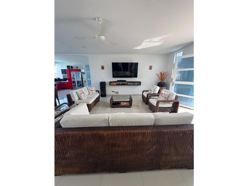 Casa en Venta vía Girardot- Espinal