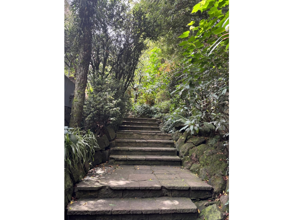 Casa en Venta en Exclusivo Barrio El Refugio Bogotá — foto 2