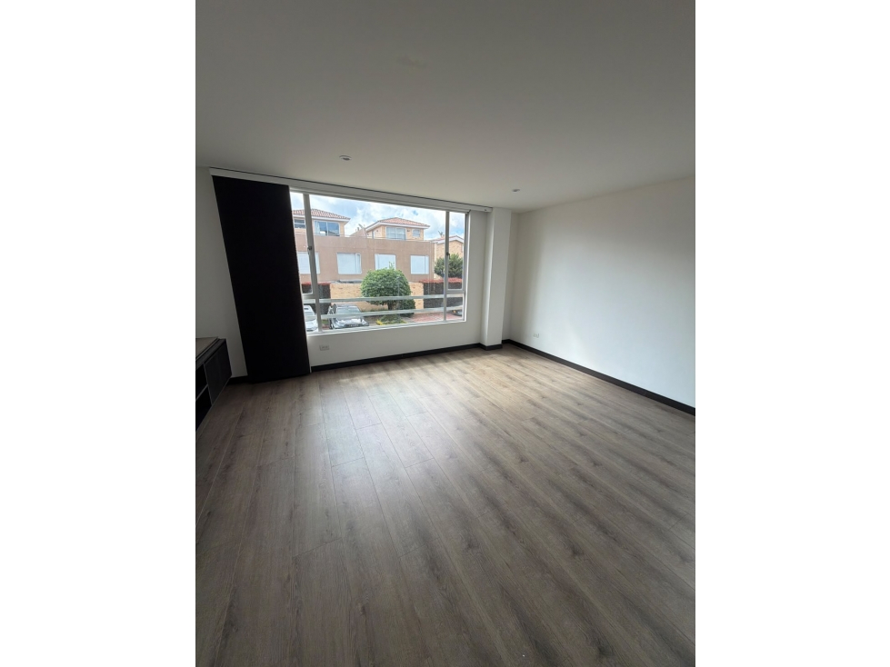 Casa Esquinera en Venta o Arriendo