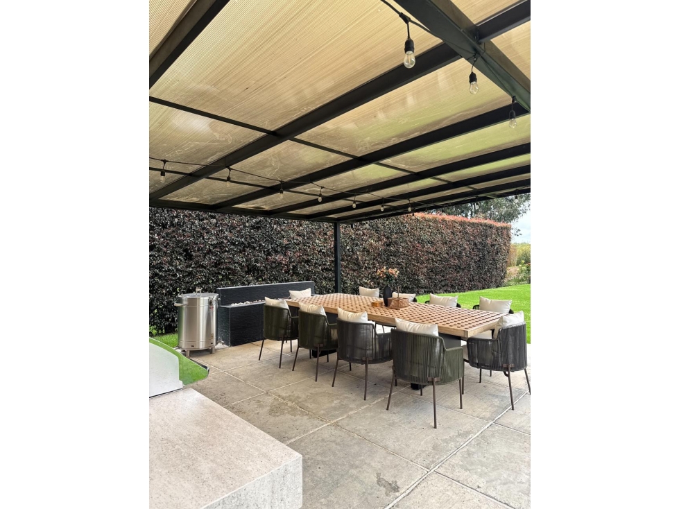 Venta de Sensacional Casa San Jacinto